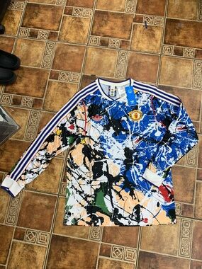 adidas Originals Manchester United 2026 Stone Roses Long sleeve Jersey size M